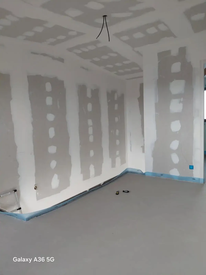 Pose de placo (BA13) Château d'Olonne 85180
